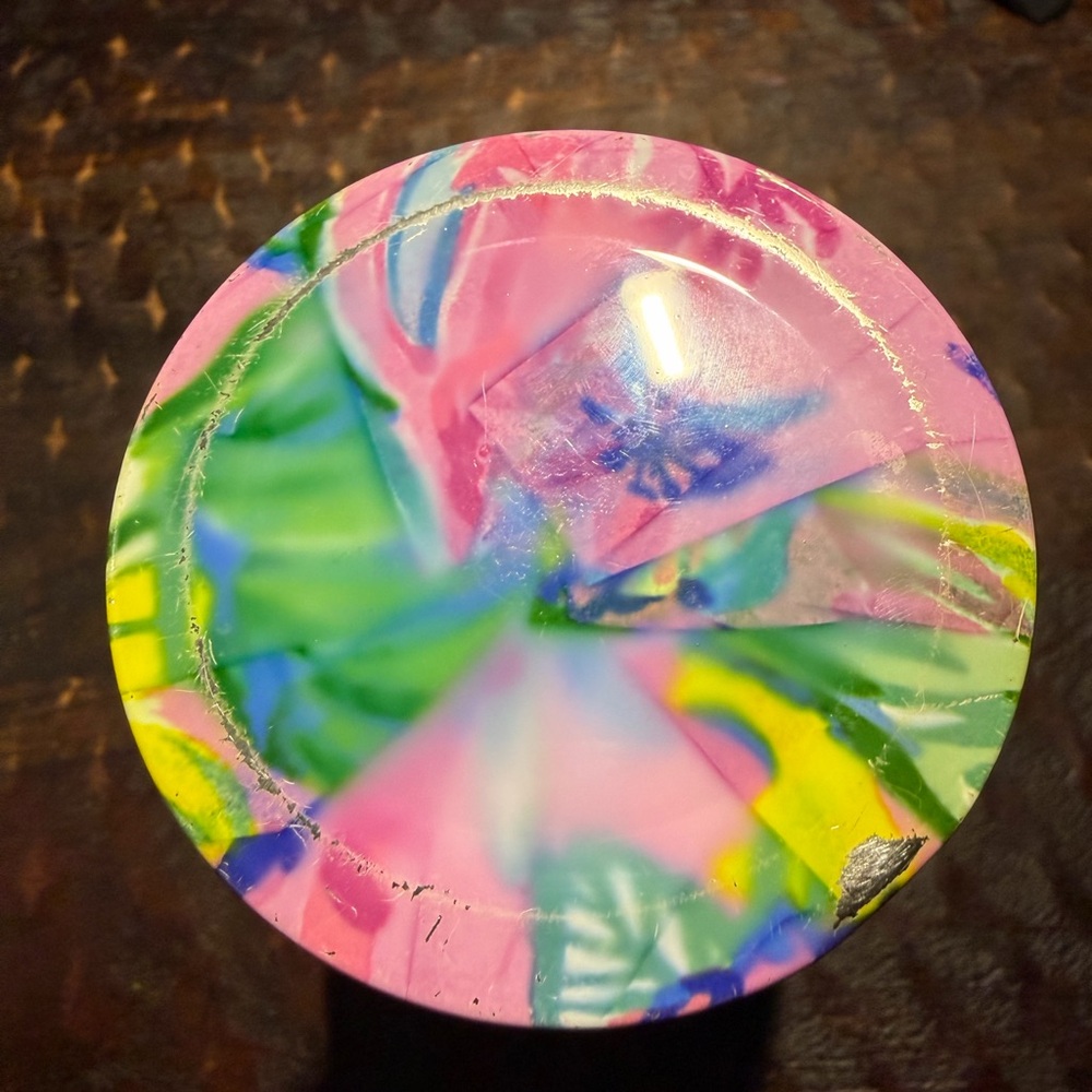LILLY PULITZER Insulated Tumbler 30oz - Picture 3 of 6